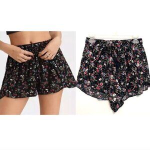 AMERICAN EAGLE AE Tulip Runner Shorts Black Pink Floral Pull On Drawstring Flowy